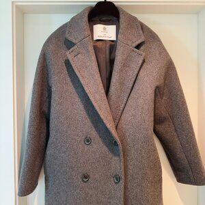 Aritzia Slouch Coat Size XS